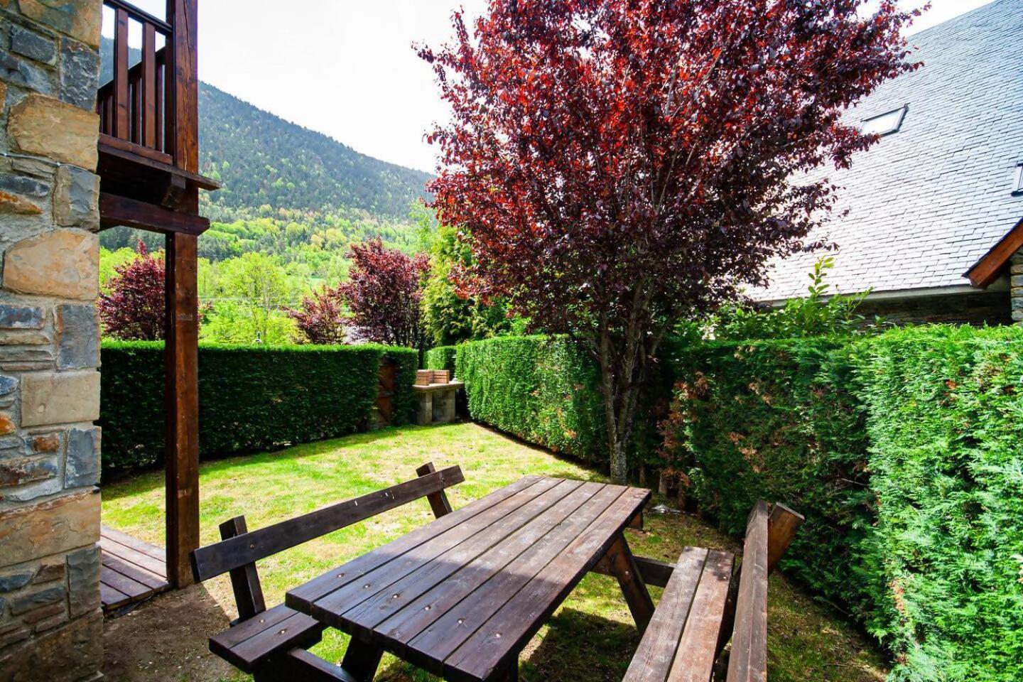 Espacioso Apartamento Con Jardin En Salardu Naut Aran Экстерьер фото