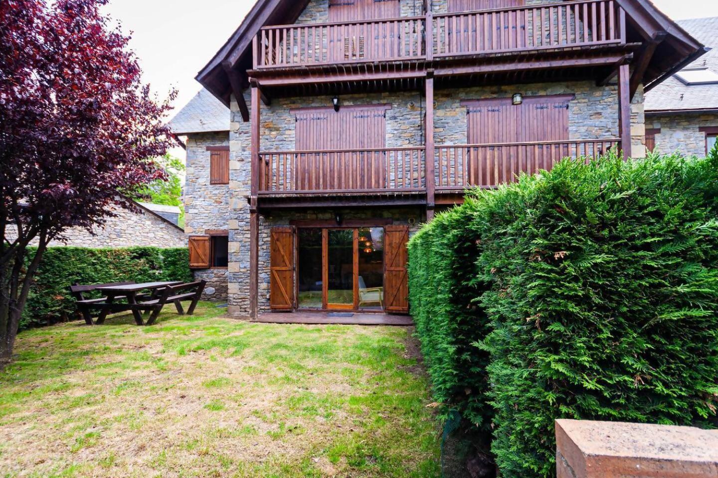 Espacioso Apartamento Con Jardin En Salardu Naut Aran Экстерьер фото